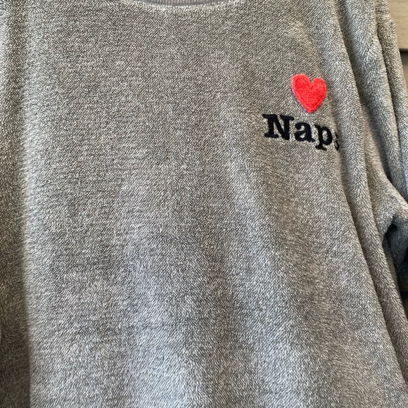 SO Furry Crewneck Sweatshirt - Women’s Size XXL - Picture 2 of 8